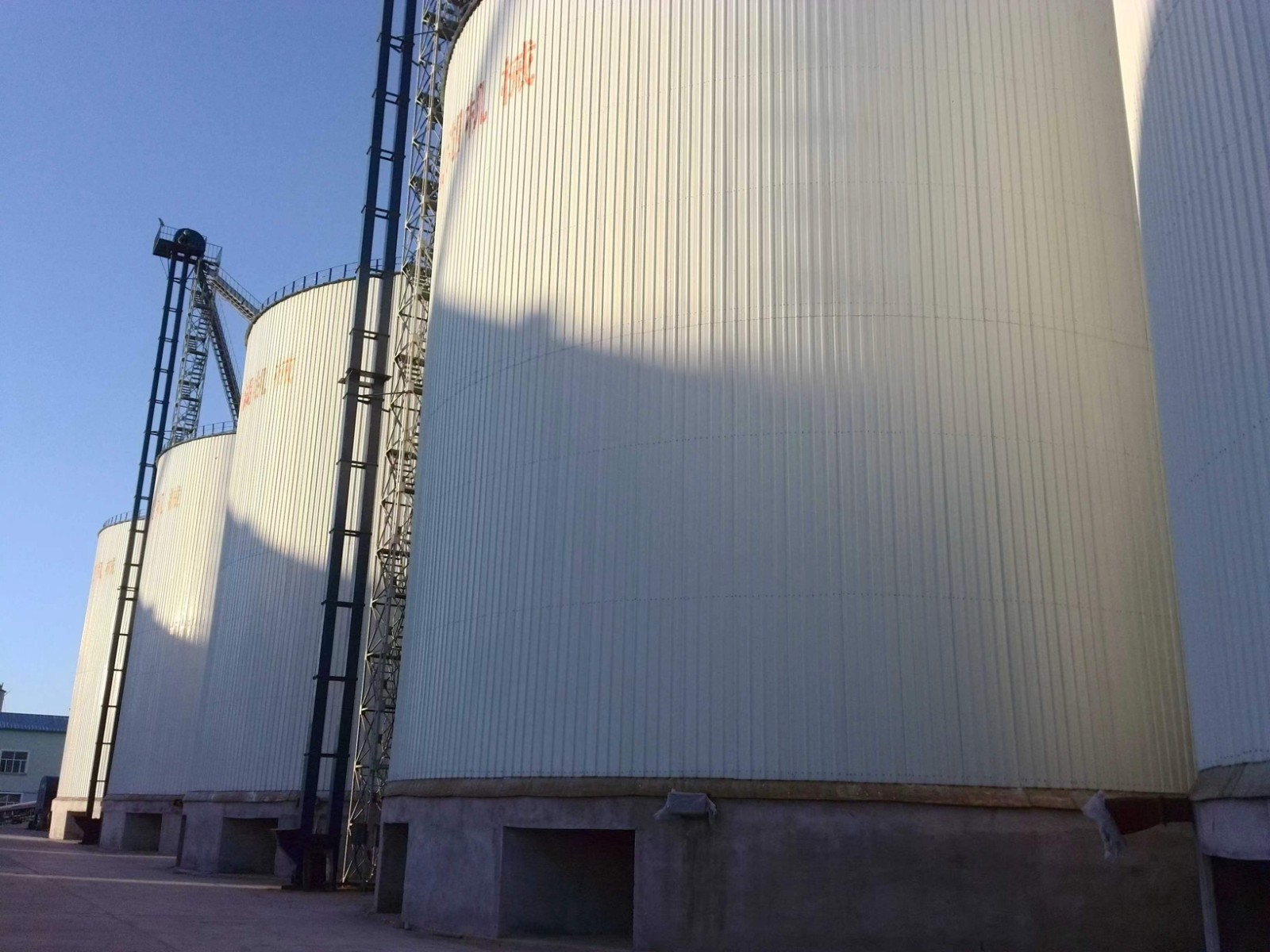 Steel silo project